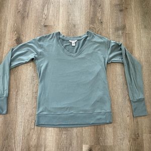 Athleta Sunrise V Neck long sleeve